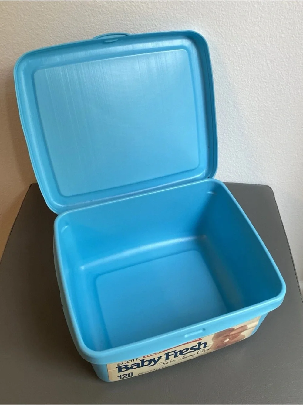 Vintage 1980s Scott Baby Fresh 120 Wipes Jumbo Pack Blue Plastic Container Prop